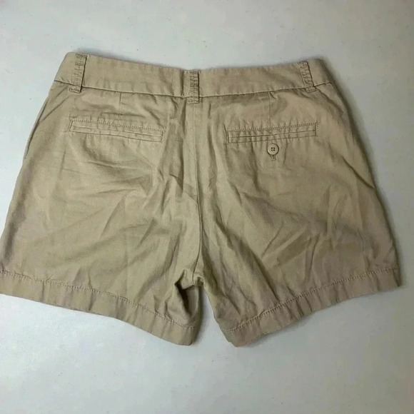 J. Crew Broken In Chino Shorts 100% Cotton Size 4 - Picture 3 of 3